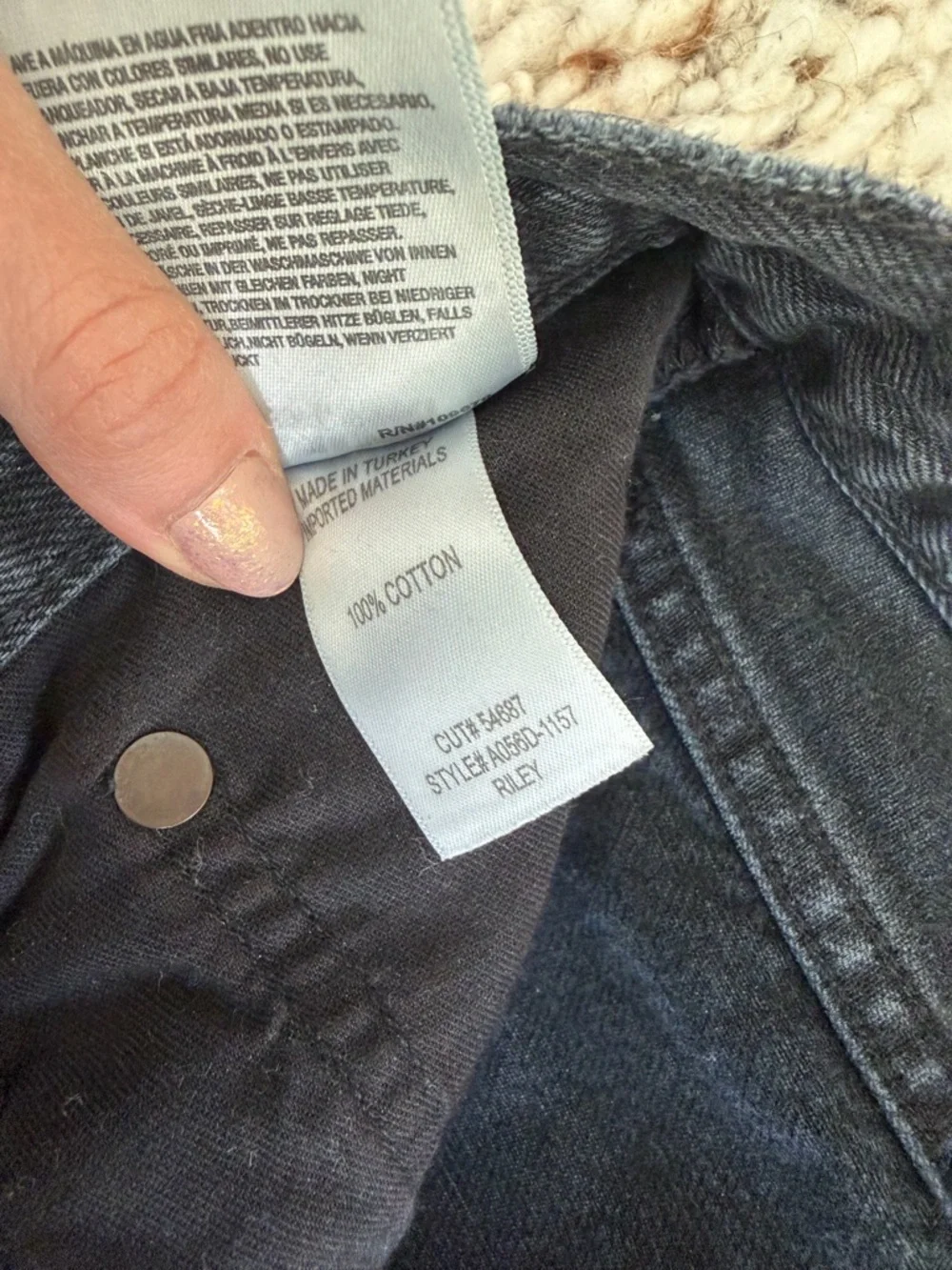 Agolde Black Riley Distressed Jeans - Picture 4 of 5